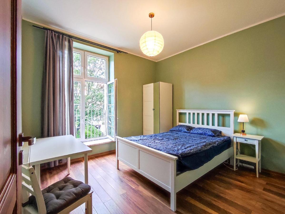 Apartment Quiet Hideaway In Center *